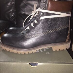 Timberland LIMITED Boots Navy/Brown TB0A18AW 6” Premium Boots Sz 13 Pond Hockey